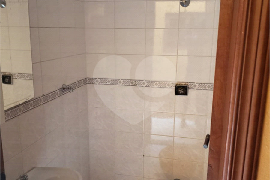 Casa à venda com 5 quartos, sendo 3 suítes,  em Vila Galvão, Guarulhos, SP