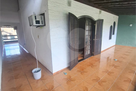 Casa à venda com 2 quartos, sendo 1 suíte, em Santíssimo, Rio de Janeiro, RJ