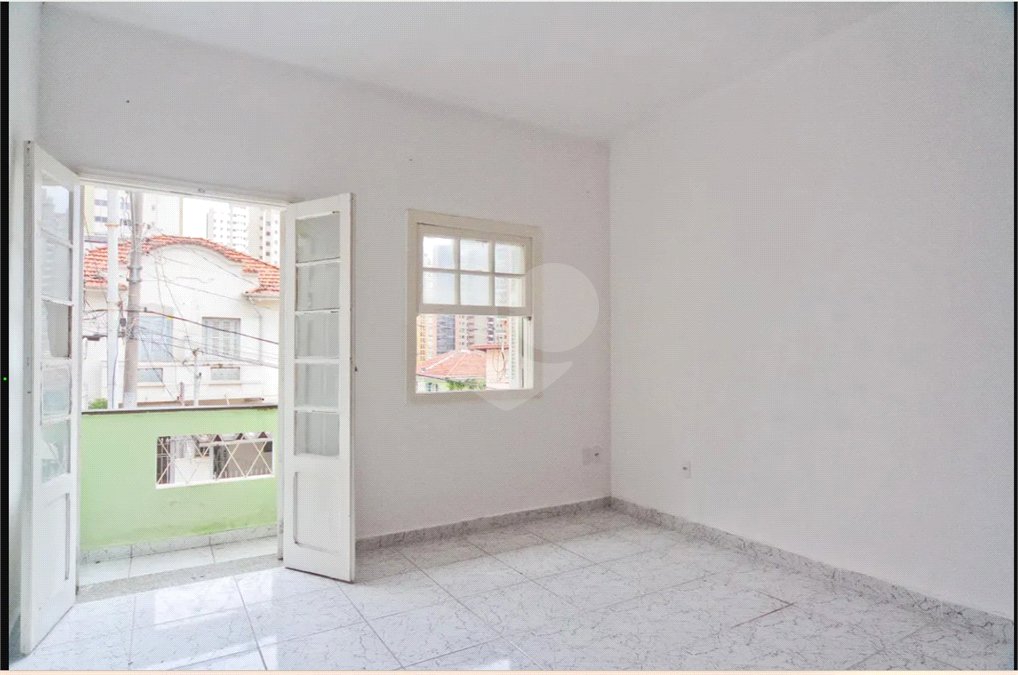 Sobrado à venda com 3 quartos em Santana, São Paulo, SP