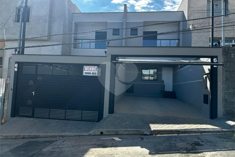 Sobrado à venda com 3 suítes em Vila Guilherme, São Paulo, SP