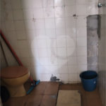 Casa à venda com 6 quartos, sendo 4 suítes, em Chora Menino, São Paulo, SP