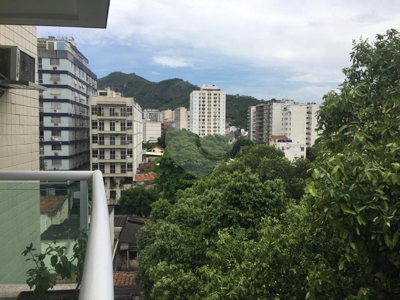 Cobertura à venda com 3 quartos, sendo 2 suítes,  em Vila Isabel, Rio de Janeiro, RJ