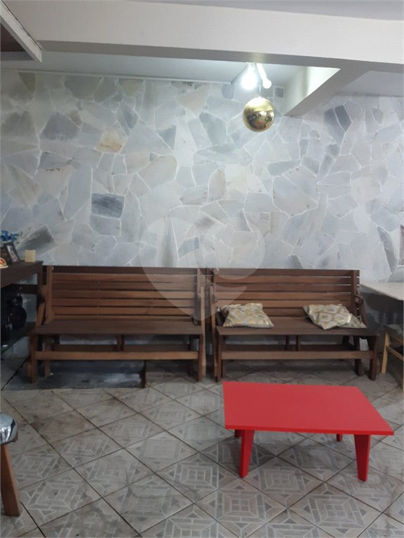 Sobrado à venda com 3 quartos, sendo 1 suíte, em Horto Florestal, São Paulo, SP
