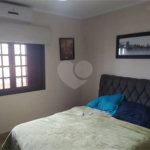 Casa à venda com 4 quartos, sendo 1 suíte, em Jardim Santa Cecília, Guarulhos, SP