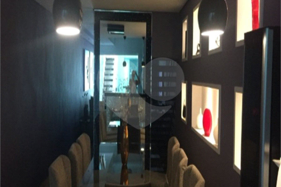 Casa à venda com 2 suítes em Vila Maria, São Paulo, SP