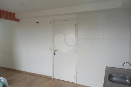 Apartamento à venda com 2 quartos em Jardim Taboão, São Paulo, SP