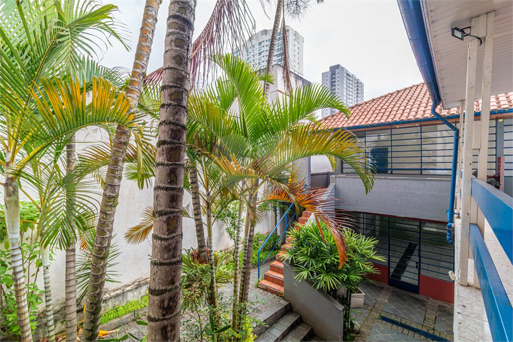 Sobrado à venda ou para alugar com 1 quarto em Alto da Boa Vista, São Paulo, SP