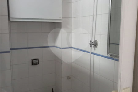 Apartamento à venda com 3 quartos, sendo 1 suíte, em Pinheiros, São Paulo, SP