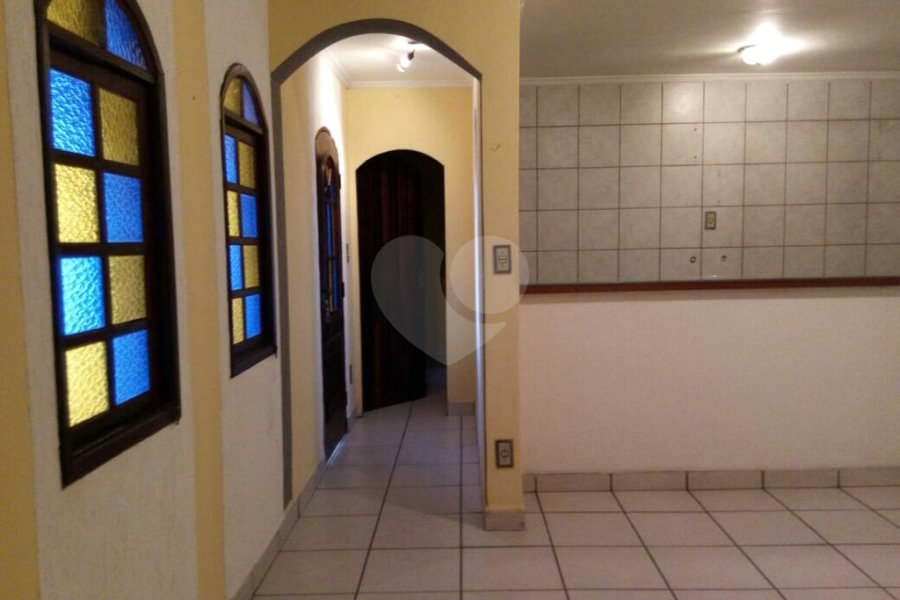 Sobrado à venda com 4 quartos em Jardim Ana Maria, Santo André, SP