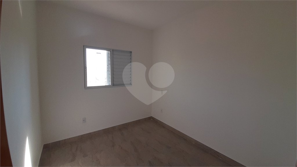 Casa à venda com 2 quartos no condomínio Residencial Luta, São Paulo - SP