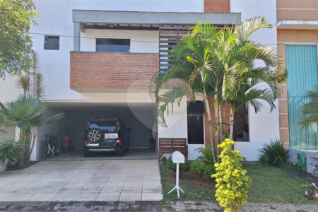 Casa à venda com 3 quartos, sendo 1 suíte, no condomínio Golden Park Residence, Sorocaba - SP