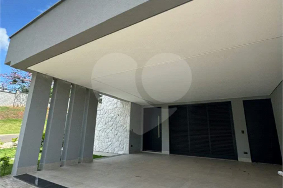 Casa térrea com 3 suítes á venda no Damha 2 de Piracicaba - SP.