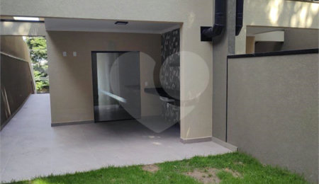 Sobrado à venda com 3 suítes em Jardim do Lago, Atibaia, SP