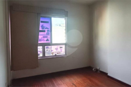 Apartamento à venda com 3 quartos, sendo 1 suíte, em Copacabana, Rio de Janeiro, RJ