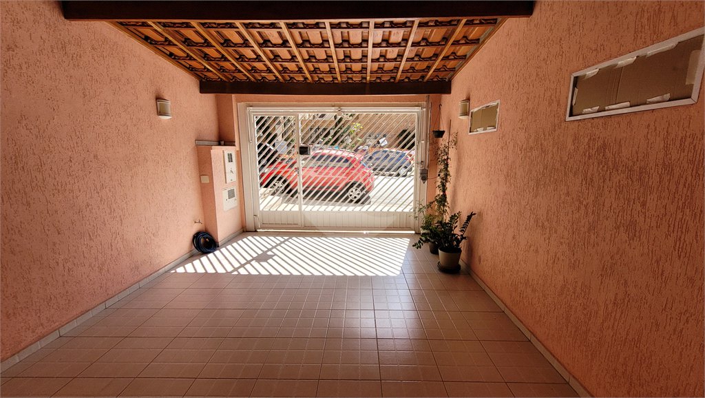 Sobrado à venda com 3 quartos, sendo 1 suíte, em Vila Romana, São Paulo, SP