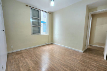 Apartamento próximo da praia com 1 dormitório, 2 banheiros à venda, 55 m² por R$ 420.000 - Pompéia - Santos/SP