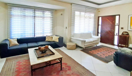 Casa à venda com 4 quartos, sendo 2 suítes,  em Planalto Paulista, São Paulo, SP