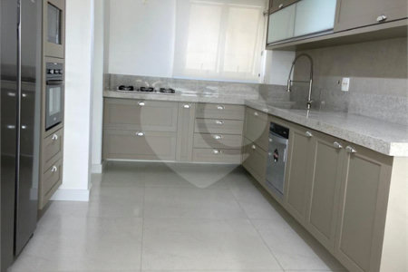 Apartamento à venda com 3 suítes no Centro, Santo André, SP