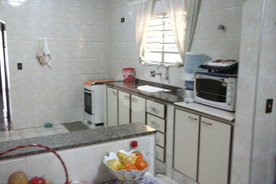 Sobrado à venda com 3 quartos em Tremembé, São Paulo, SP