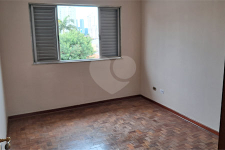 Casa à venda ou para alugar com 3 quartos, sendo 1 suíte, no condomínio Maison, São Paulo - SP