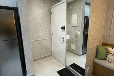 Apartamento à venda com 3 quartos, sendo 1 suíte, em Indianópolis, São Paulo, SP
