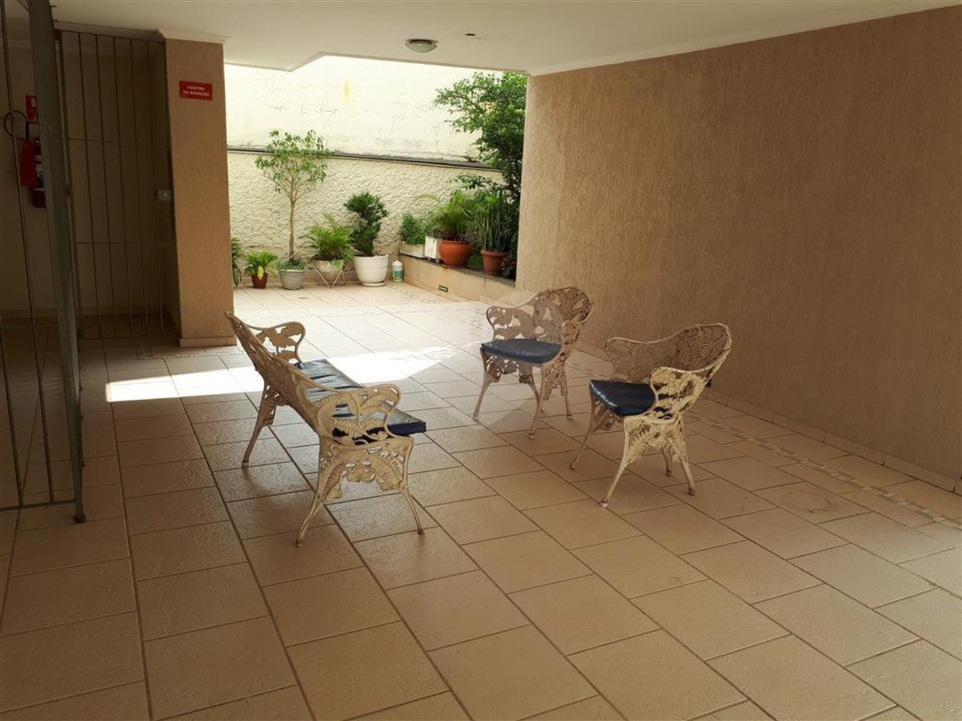 Apartamento à venda com 3 quartos, sendo 1 suíte, em Chácara Santo Antônio, São Paulo, SP