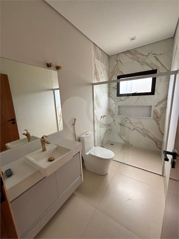 Sobrado à venda com 4 suítes em Residencial Central Parque, Salto, SP