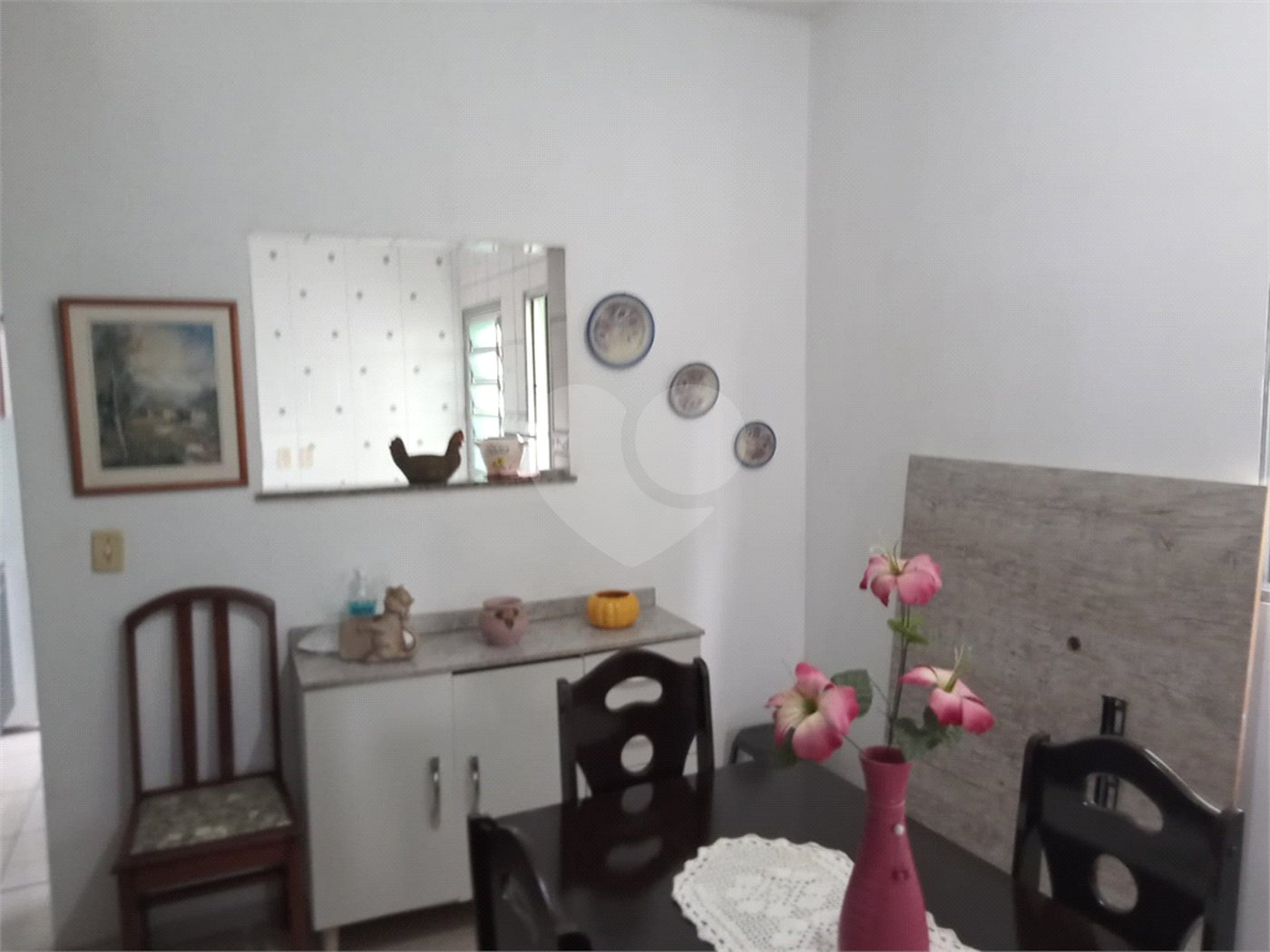 Sobrado à venda com 2 suítes no Centro, Bom Jesus dos Perdões, SP