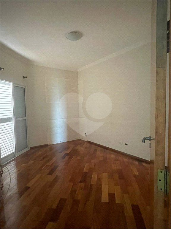 Casa à venda com 3 quartos, sendo 1 suíte,  no condomínio Palm Residence, Santo André - SP