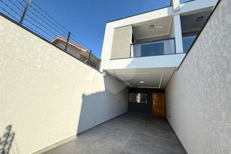 Sobrado à venda com 3 suítes em Vila Carrão, São Paulo, SP