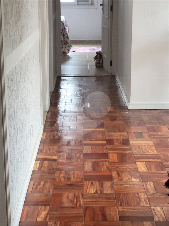 Casa Térrea à venda com 4 quartos, sendo 1 suíte,  em Vila Nova Socorro, Mogi das Cruzes, SP