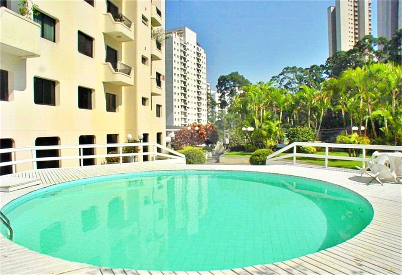 Apartamento à venda com 4 quartos, sendo 3 suítes,  em Vila Andrade, São Paulo, SP
