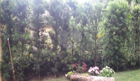 Casa à venda com 5 quartos, sendo 2 suítes,  no condomínio Alpes da Cantareira, Mairiporã - SP