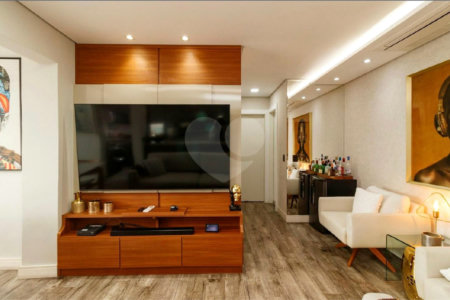 Apartamento à venda com 2 quartos, sendo 1 suíte,  em Vila Maria, São Paulo, SP