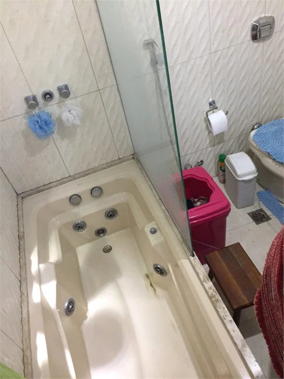 Apartamento à venda com 3 quartos, sendo 1 suíte, em Vila Suzana, São Paulo, SP