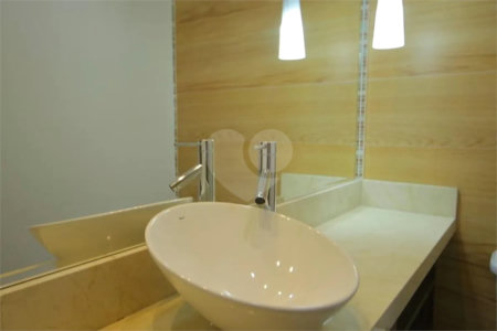 Apartamento à venda com 3 quartos, sendo 1 suíte, em Vila Lusitânia, São Bernardo do Campo, SP