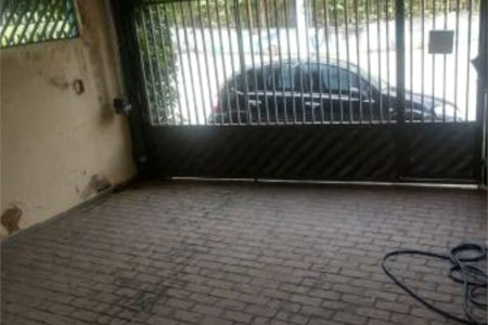 Sobrado à venda com 3 quartos, sendo 1 suíte, em Vila Universitária, São Paulo, SP