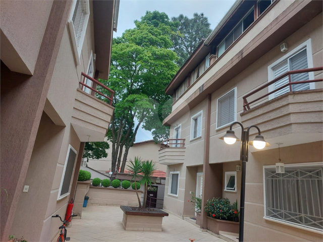 Casa à venda com 3 quartos, sendo 1 suíte,  no condomínio Algarve Residencial, São Paulo - SP