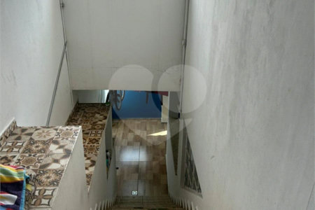 Casa de Vila à venda com 4 quartos, sendo 1 suíte, em Jardim Gramados de Sorocaba, Sorocaba, SP