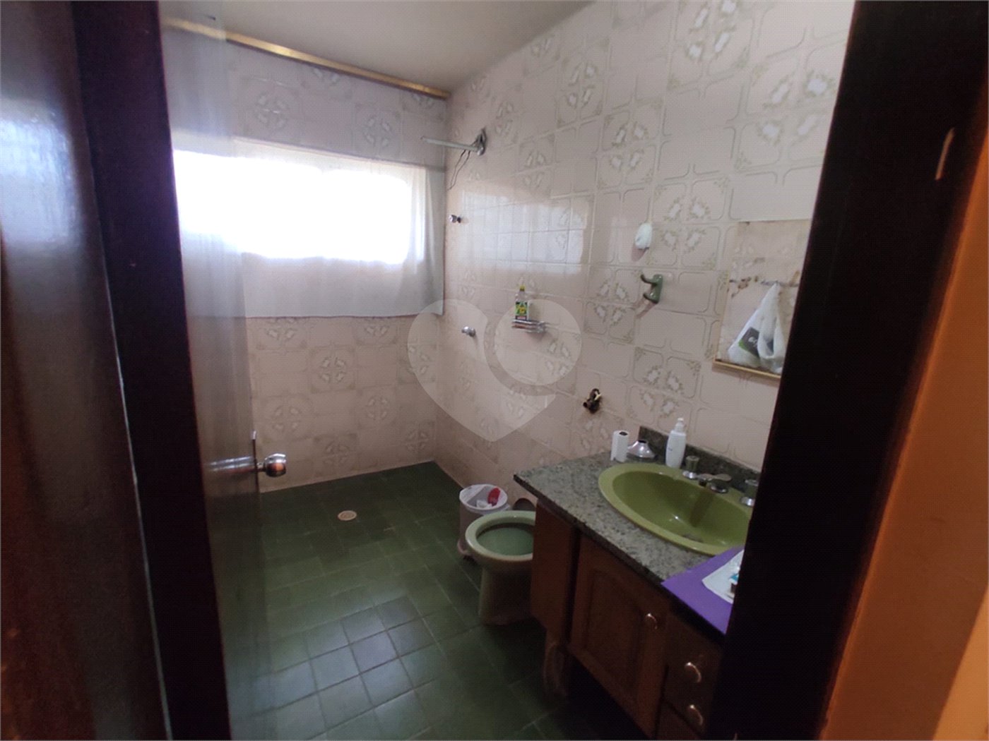 Casa à venda com 4 quartos, sendo 1 suíte, em Vila Galvão, Guarulhos, SP