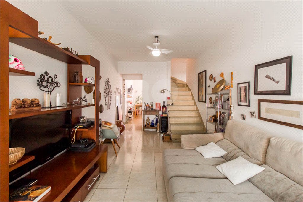 Casa à venda com 2 suítes em Alto da Lapa, São Paulo, SP