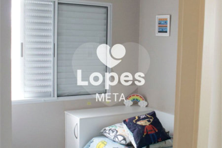 Casa à venda com 3 quartos, sendo 1 suíte, no condomínio Residence Club Villa Branca, Jacareí - SP