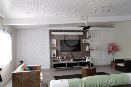 Casa à venda ou para alugar com 5 quartos, sendo 2 suítes, em Residencial Solar Bandeirantes, Itupeva, SP