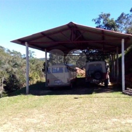 Sítio à Venda Natividade da Serra c/ 2.291,56m² Area Const. e 271.000,00m² Área Total