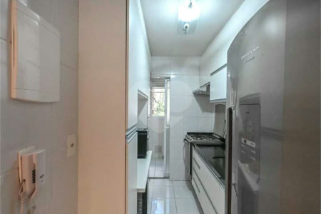 Apartamento à venda com 3 quartos, sendo 1 suíte,  em Vila Andrade, São Paulo, SP