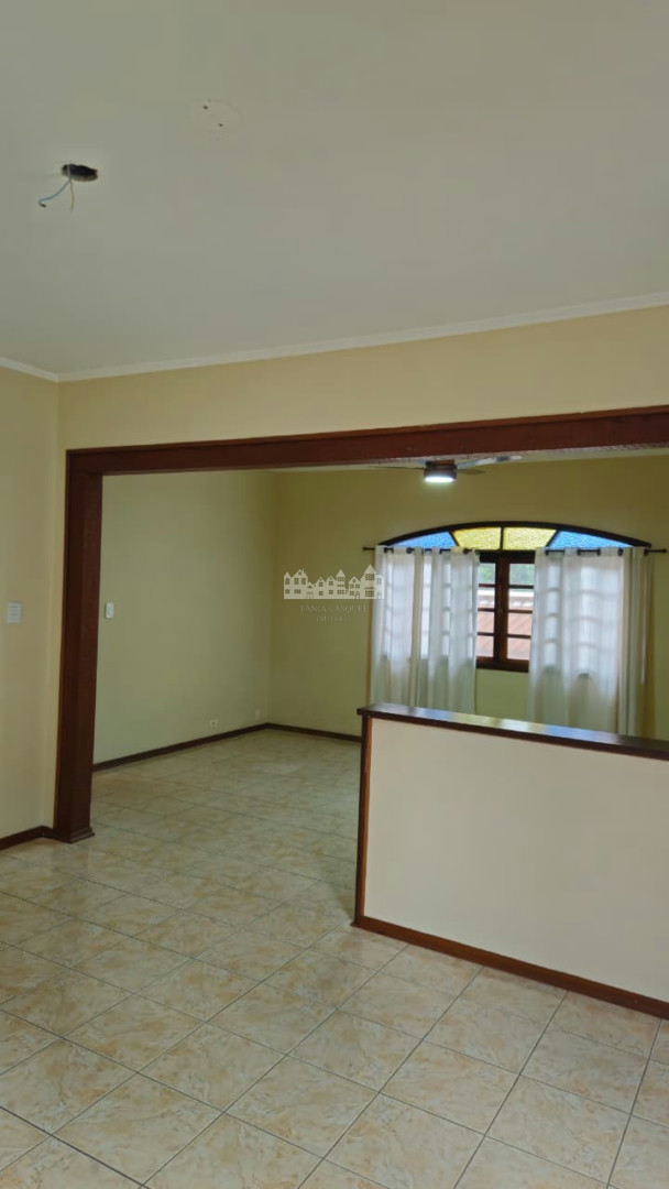 Casa, 3 quartos, 349 m² - Foto 3