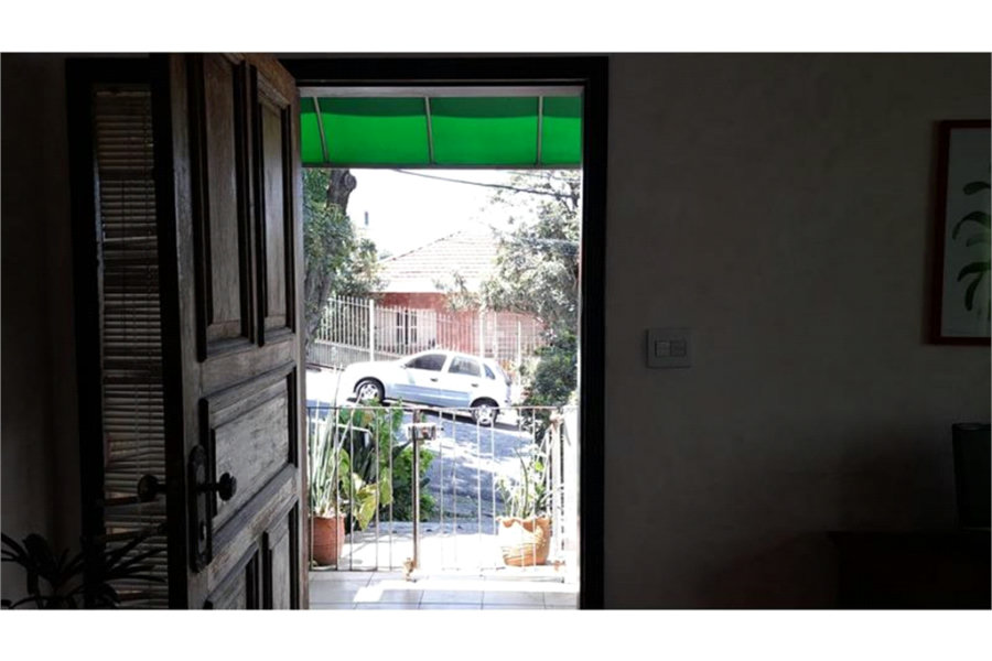 Casa à venda ou para alugar com 5 quartos, sendo 1 suíte, em Vila Romero, São Paulo, SP
