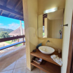 Casa à venda com 3 suítes no condomínio Chácaras do Lago, Vinhedo - SP