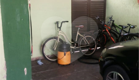 Casa à venda com 3 quartos, sendo 1 suíte,  em Jardim dos Ipês, Suzano, SP