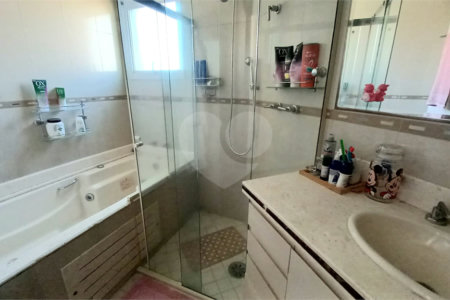 Apartamento à venda com 3 quartos, sendo 1 suíte,  em Água Fria, São Paulo, SP